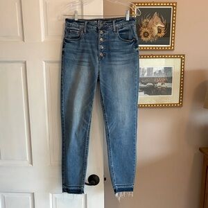 Kut from the Kloth Naomi Fab AB Ankle Straight Leg Jean